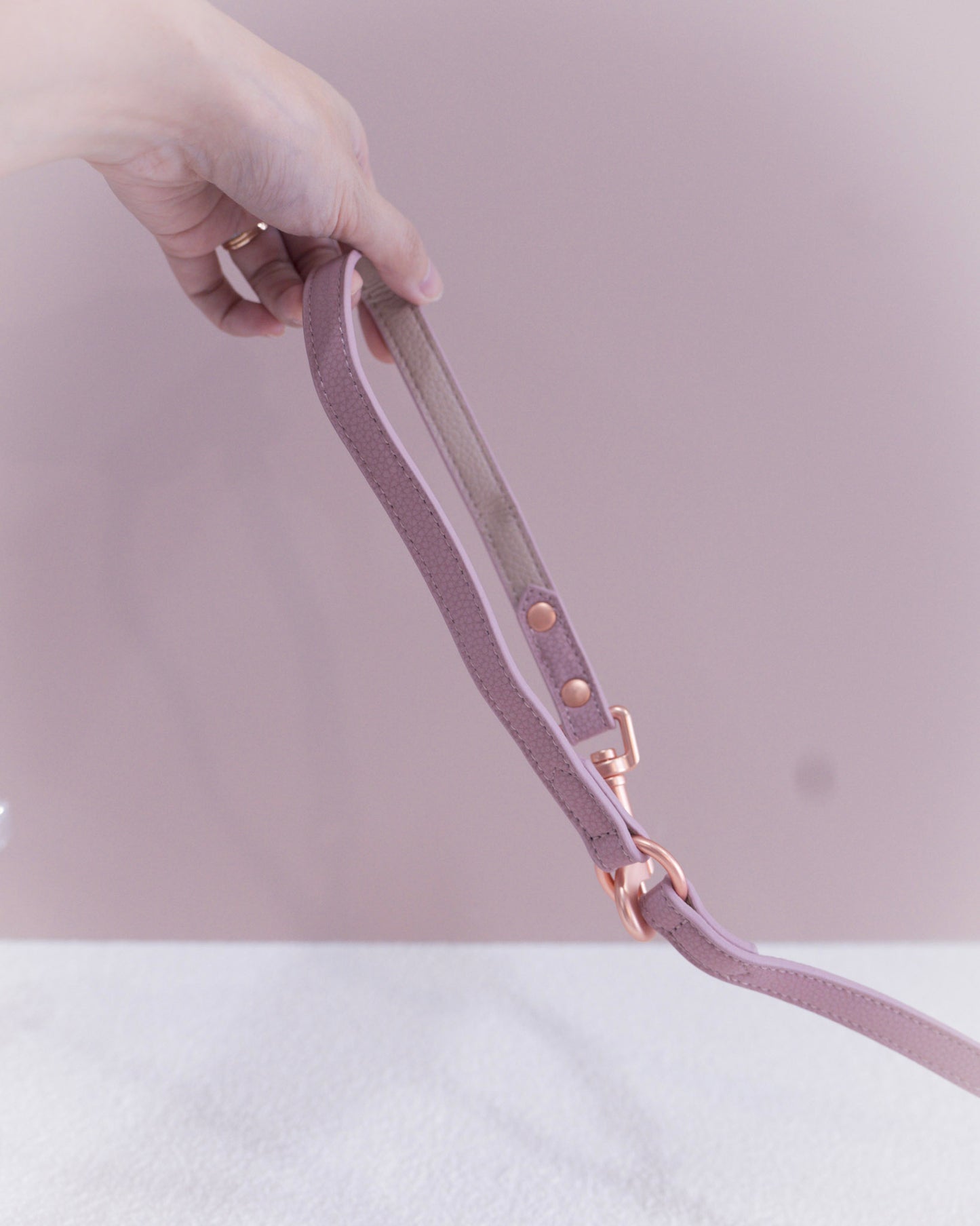 Verso Leash in Mauve