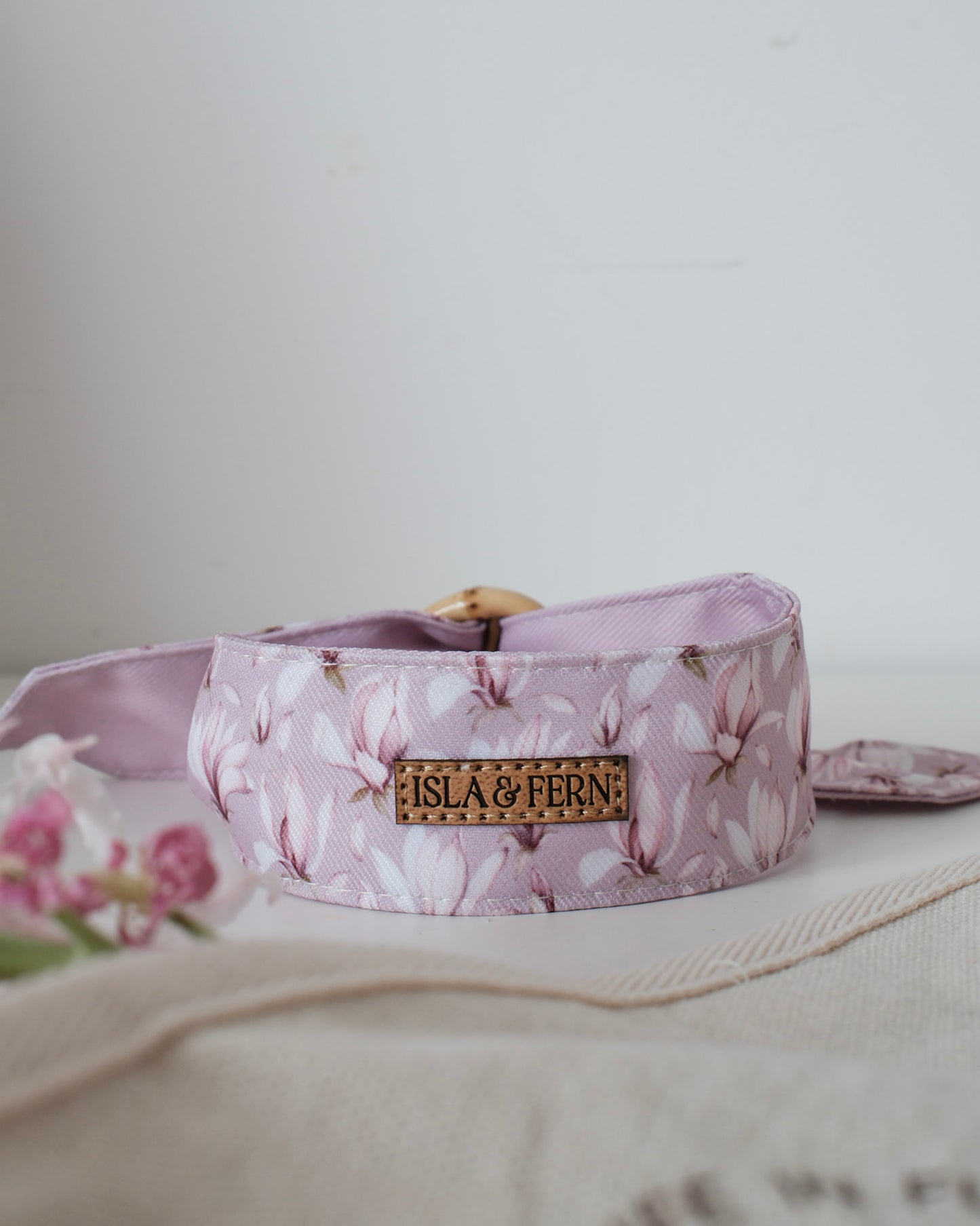 Amelie Neck Scarf in Mauve